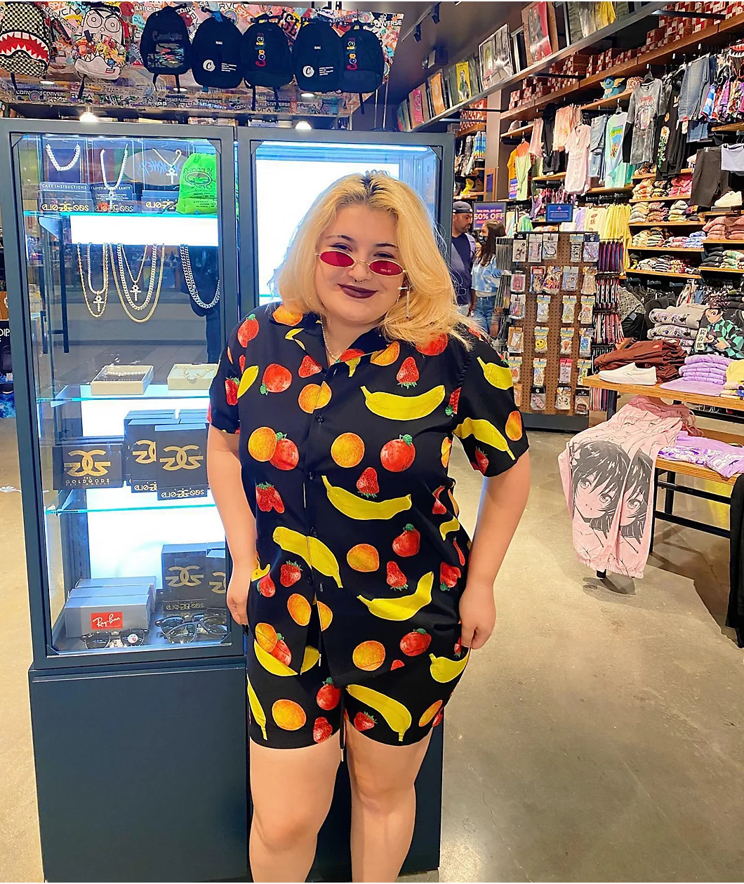 Petals And Peacocks Mixed Fruit Black Board Shorts - Image 3