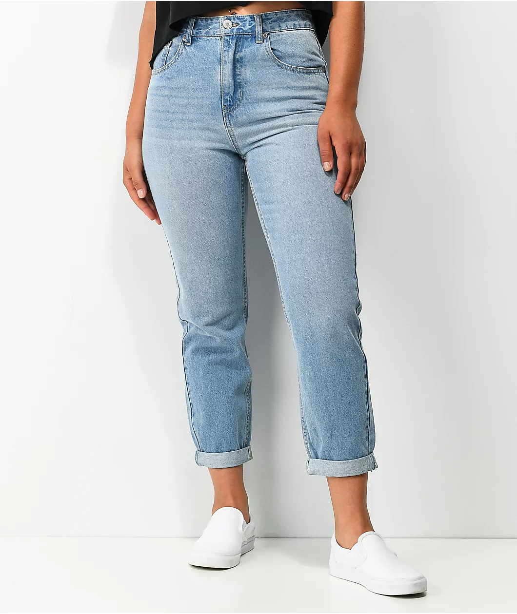 Unionbay Vintage Light Wash Mom Jeans - Image 3