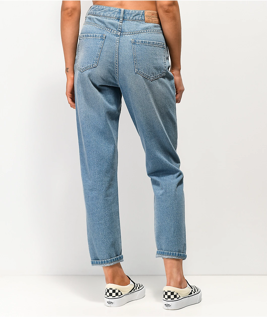 Unionbay Vintage Light Wash Mom Jeans - Image 2